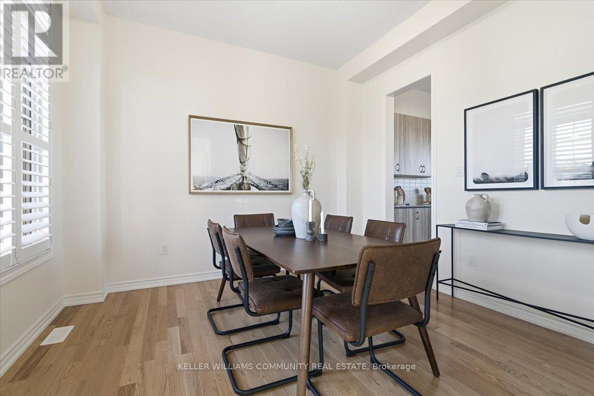 48 Golden Meadows Drive, Otonabee-South Monaghan, ON - Indoor Photo Showing Dining Room