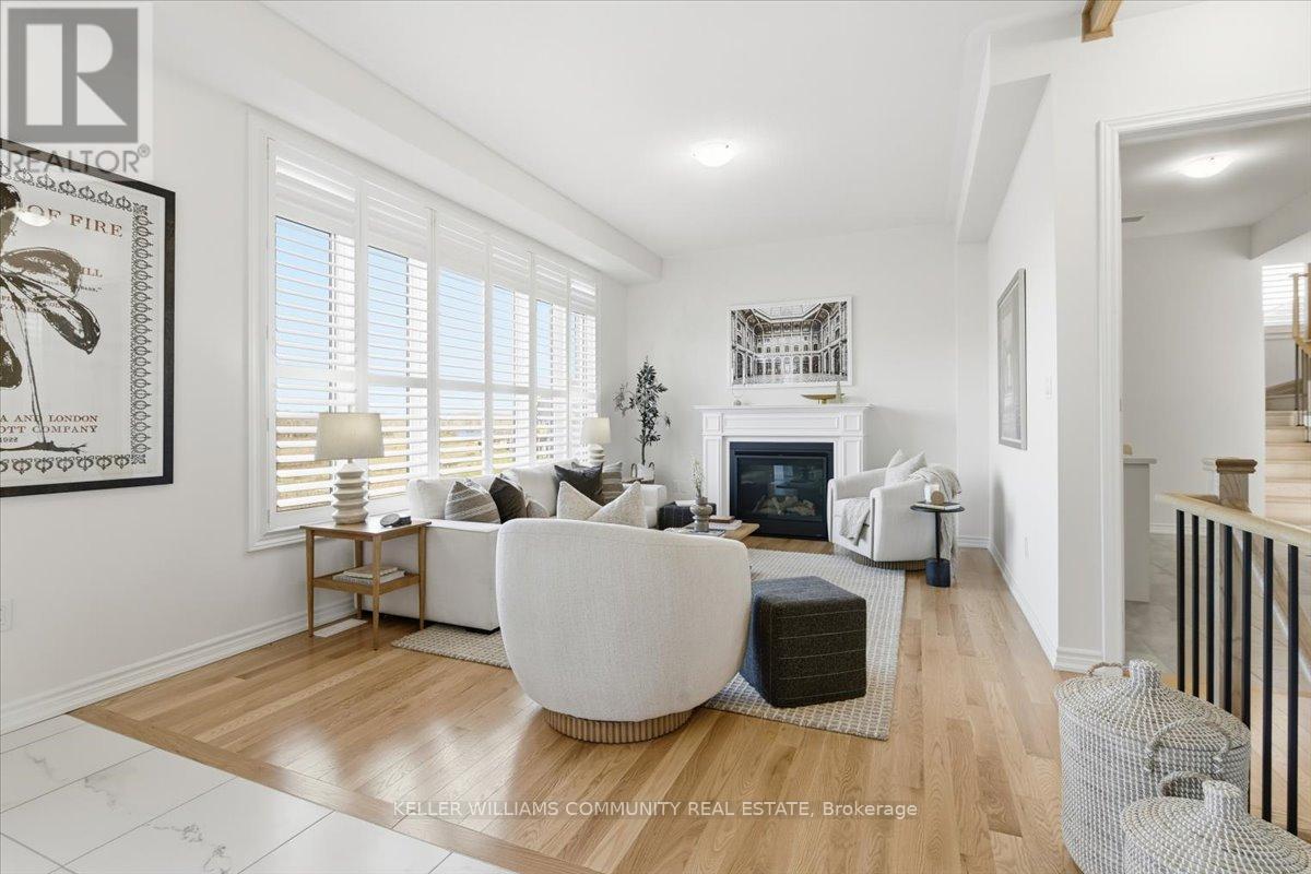 48 Golden Meadows Drive, Otonabee-South Monaghan, ON - Indoor Photo Showing Living Room With Fireplace