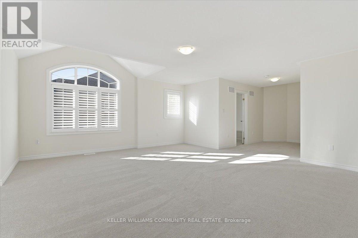 48 Golden Meadows Drive, Otonabee-South Monaghan, ON - Indoor Photo Showing Other Room