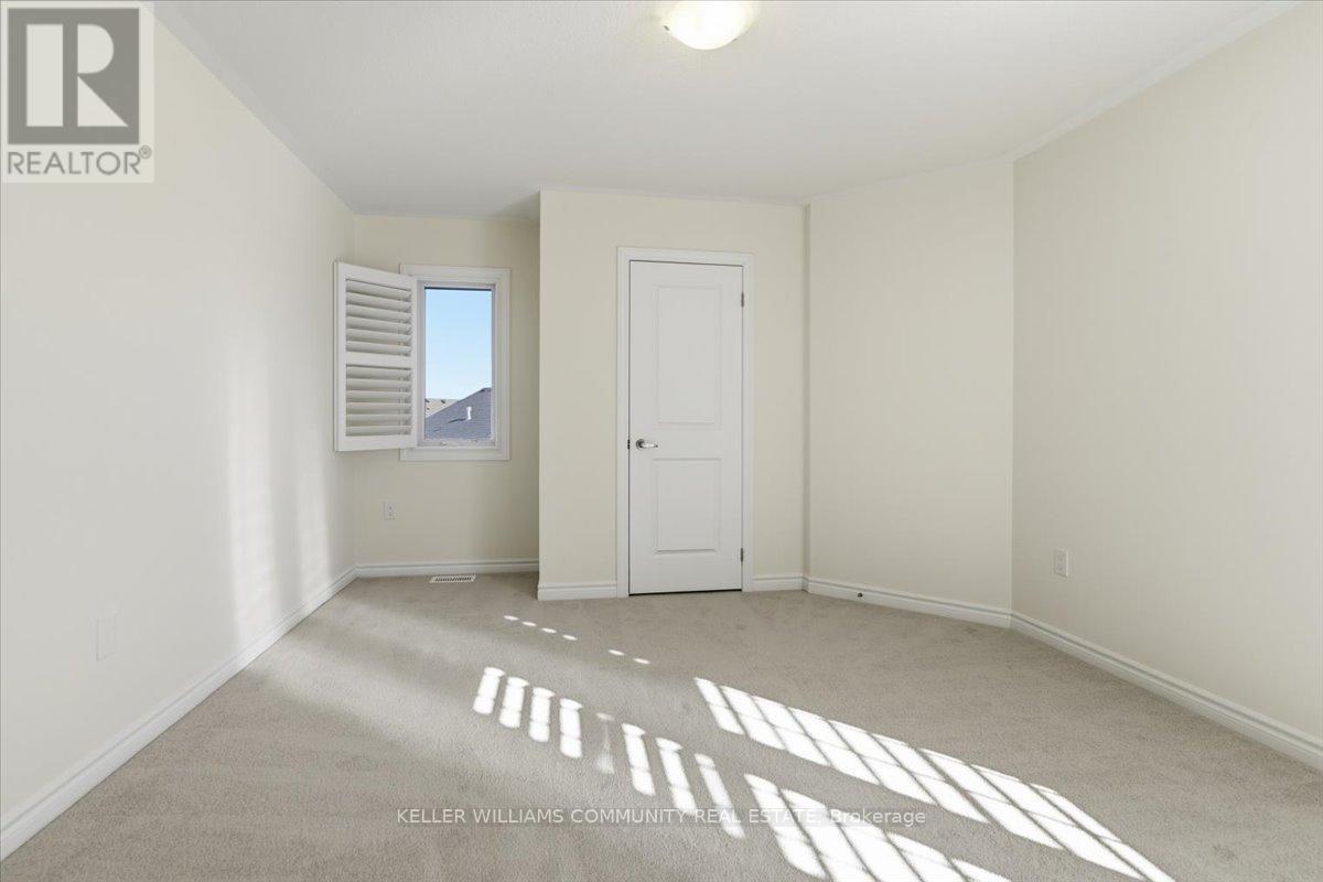 48 Golden Meadows Drive, Otonabee-South Monaghan, ON - Indoor Photo Showing Other Room