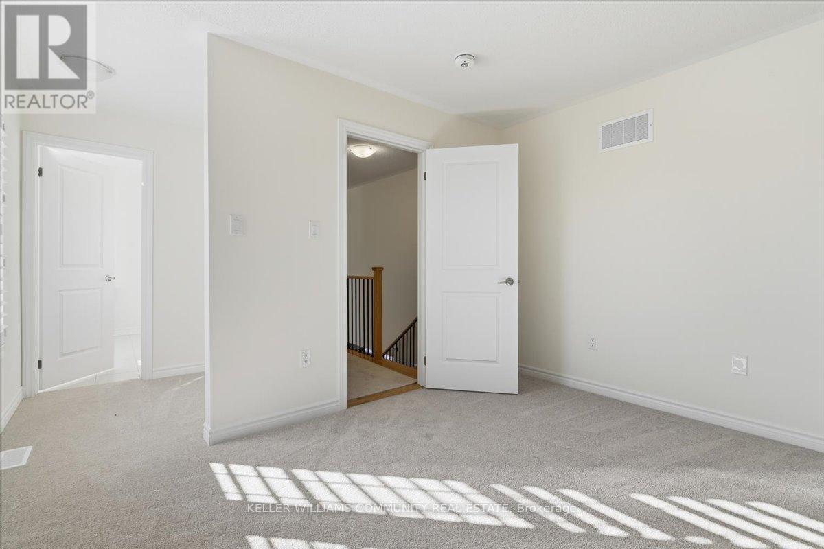 48 Golden Meadows Drive, Otonabee-South Monaghan, ON - Indoor Photo Showing Other Room