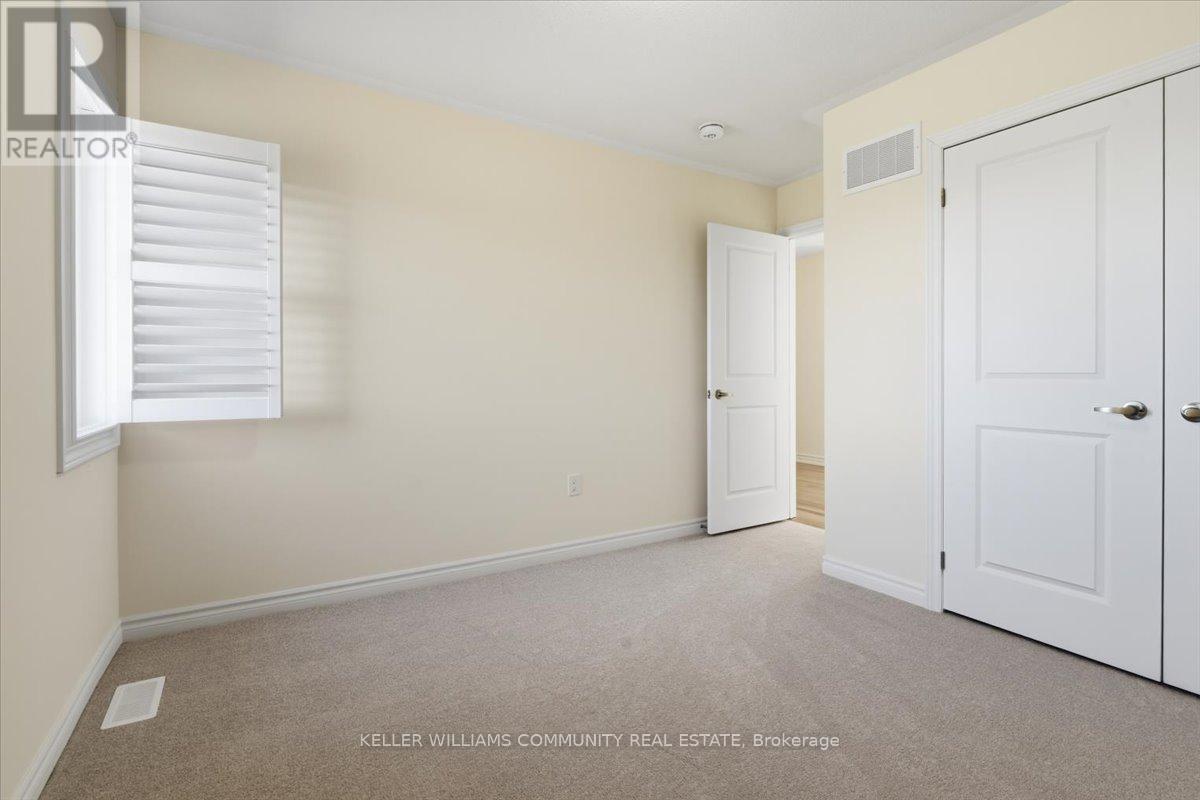 48 Golden Meadows Drive, Otonabee-South Monaghan, ON - Indoor Photo Showing Other Room