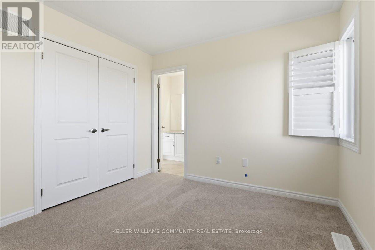 48 Golden Meadows Drive, Otonabee-South Monaghan, ON - Indoor Photo Showing Other Room