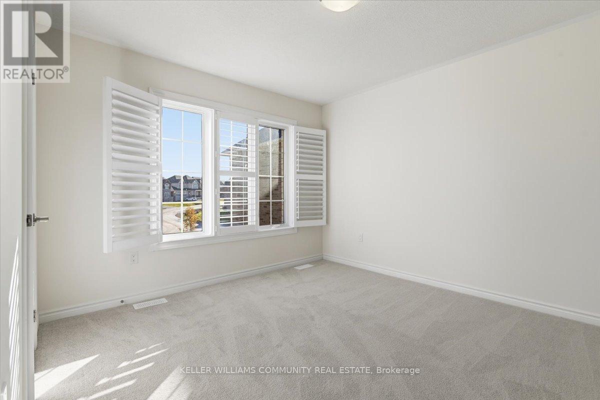 48 Golden Meadows Drive, Otonabee-South Monaghan, ON - Indoor Photo Showing Other Room