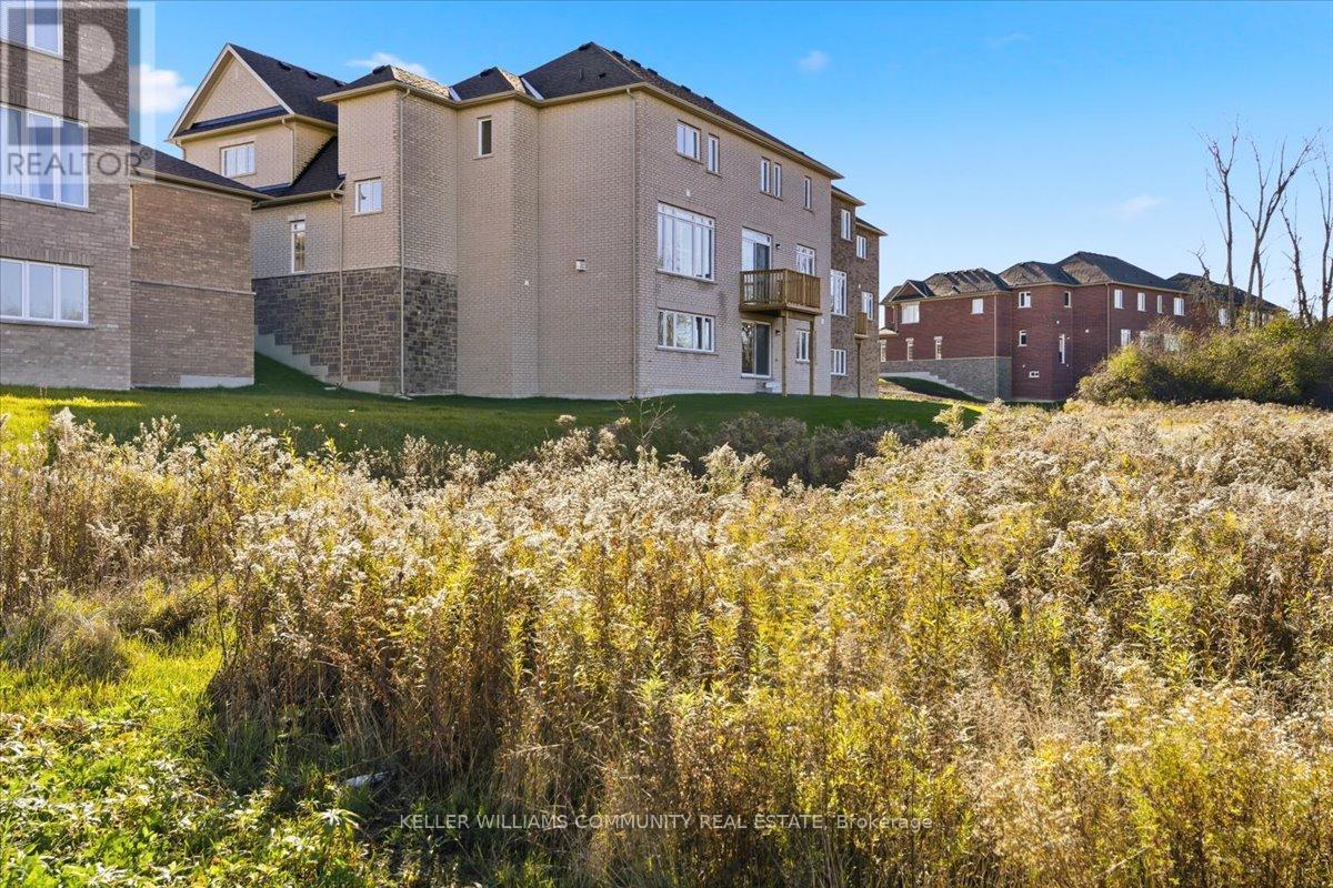 48 Golden Meadows Drive, Otonabee-South Monaghan, ON - Outdoor