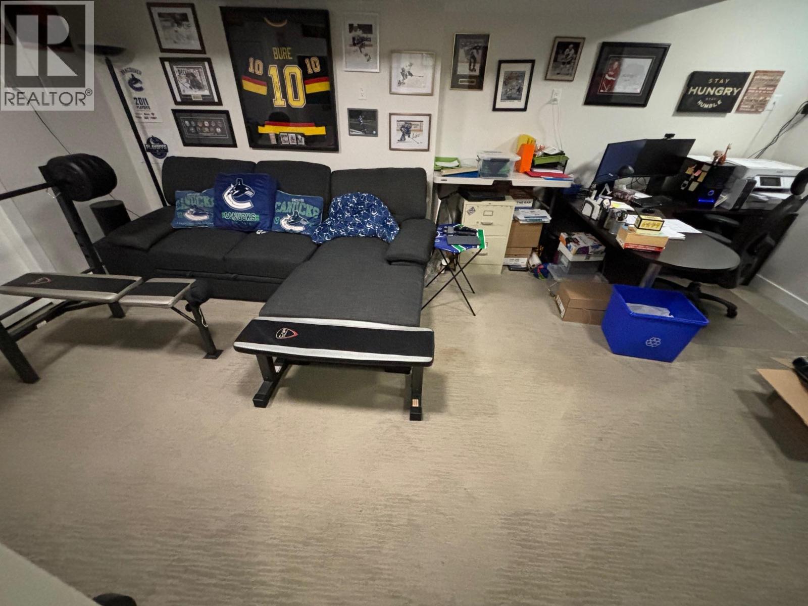 813 Rose Avenue, Kelowna, BC - Indoor