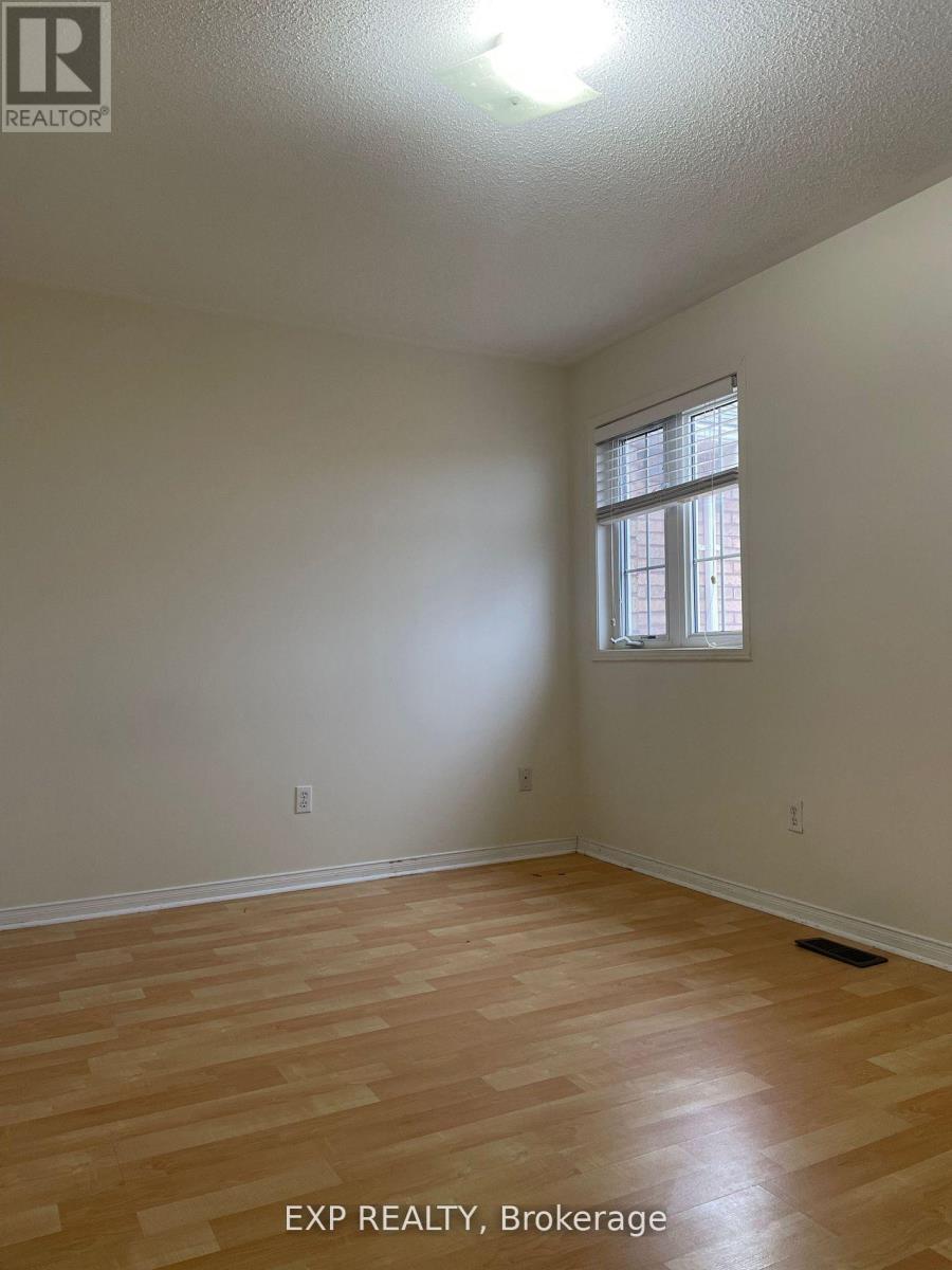 28 Wicklow Road, Brampton, ON - Indoor Photo Showing Other Room