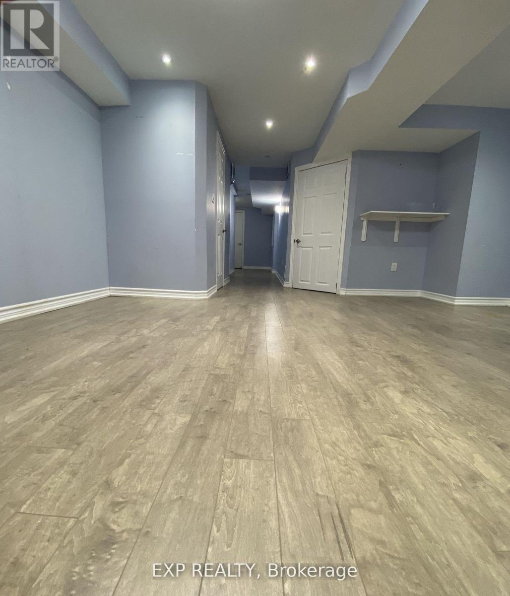 28 Wicklow Road, Brampton, ON - Indoor Photo Showing Other Room