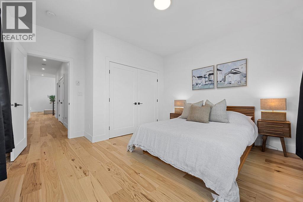 7236 L & A Road, Vernon, BC - Indoor Photo Showing Bedroom