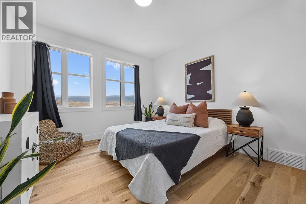 7236 L & A Road, Vernon, BC - Indoor Photo Showing Bedroom