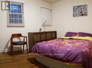 82 Laguna Parkway, Ramara, ON - Indoor Photo Showing Bedroom