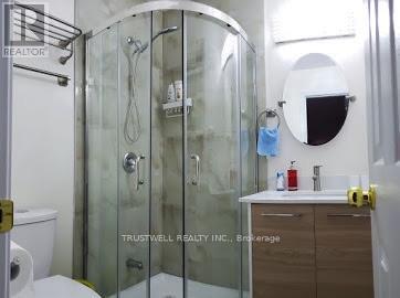 82 Laguna Parkway, Ramara, ON - Indoor Photo Showing Bathroom