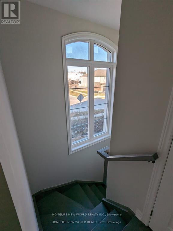 18 - 30 Mia Drive, Hamilton, ON - Indoor Photo Showing Other Room