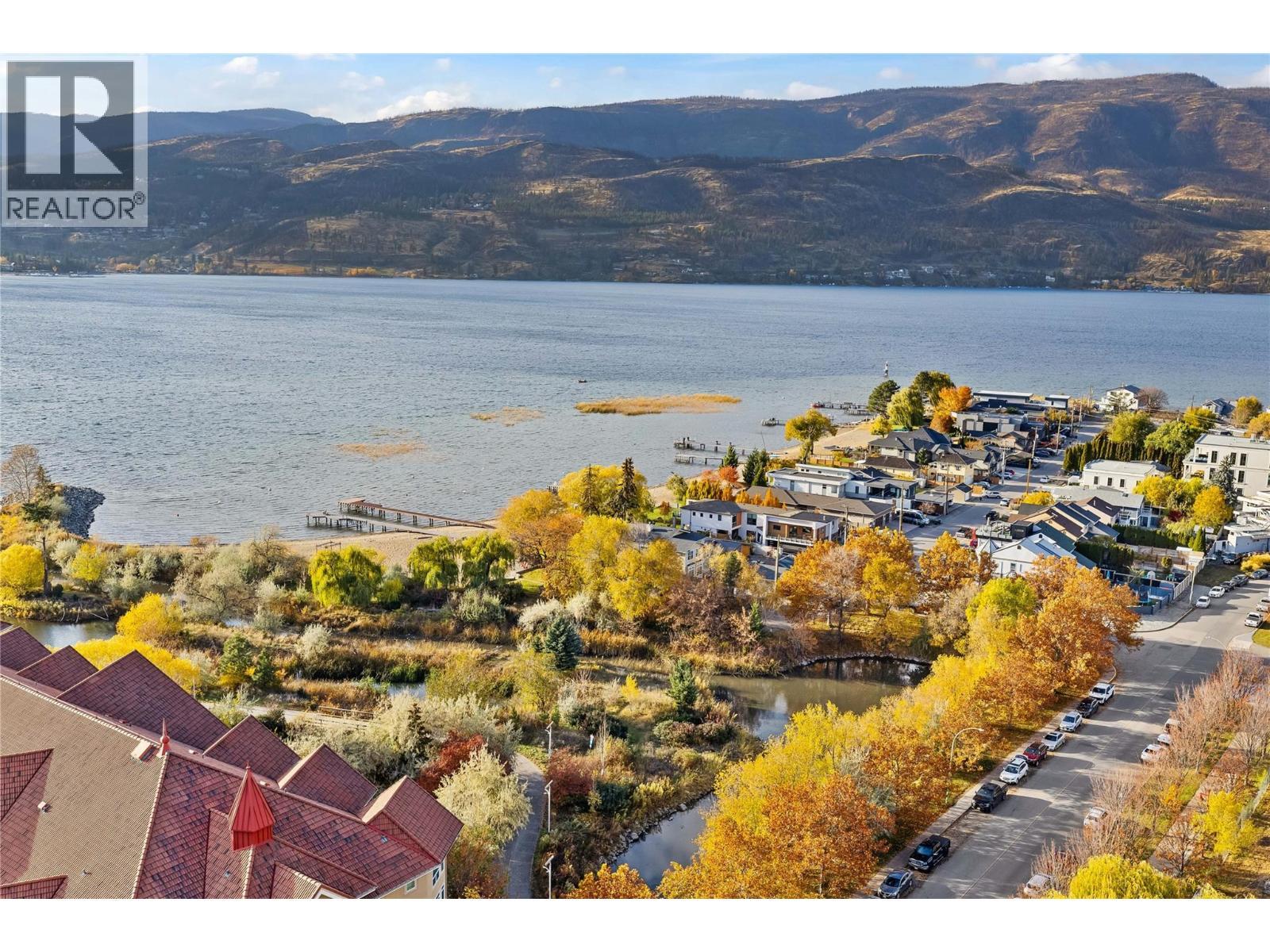 1075 Sunset Drive Unit# 2107, Kelowna, BC - Outdoor With Body Of Water With View