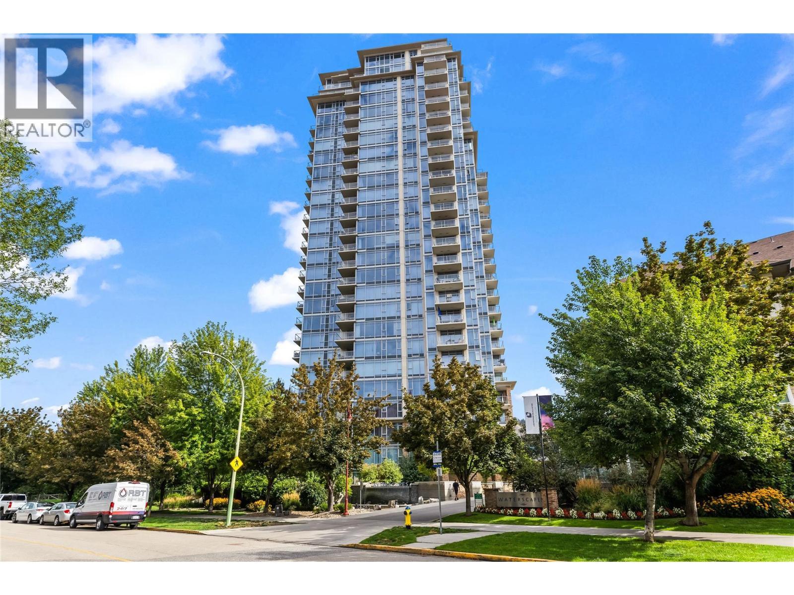 1075 Sunset Drive Unit# 2107, Kelowna, BC - Outdoor With Facade
