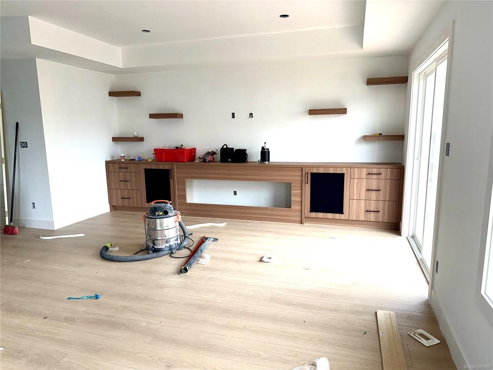 850 Sunderland Ave, Nanaimo, BC - Indoor