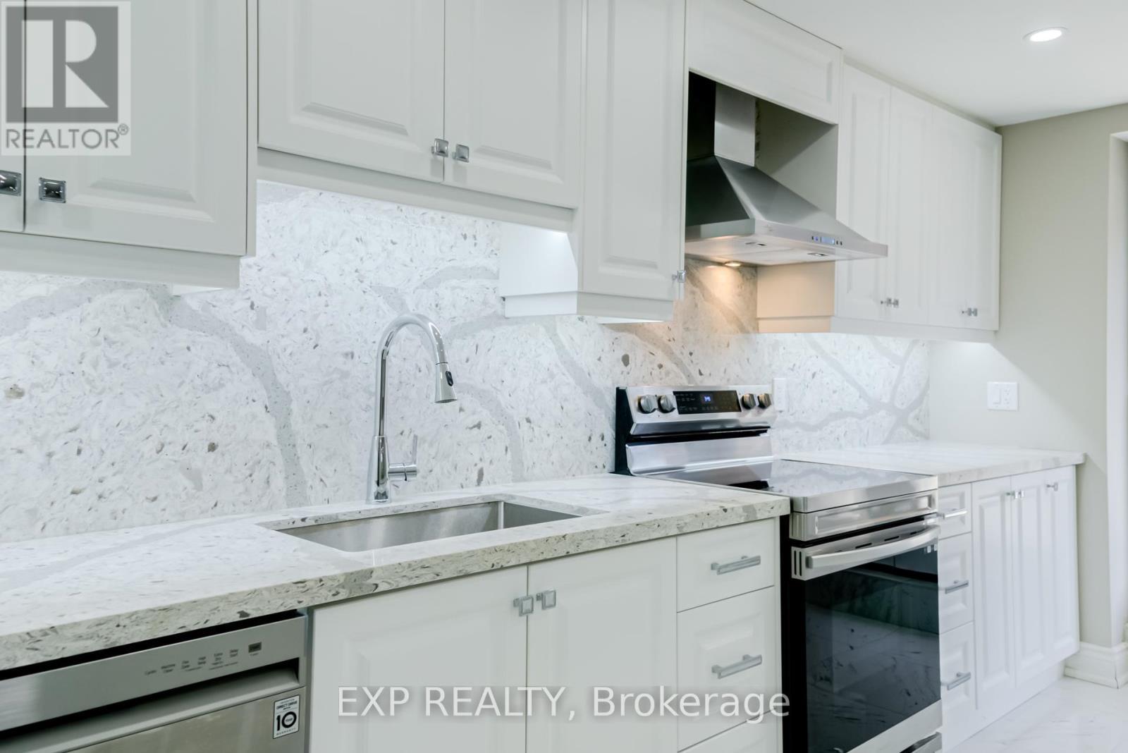 Basement - 41 Prunella Crescent, East Gwillimbury, ON - Indoor Photo Showing Kitchen