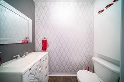Powder room -