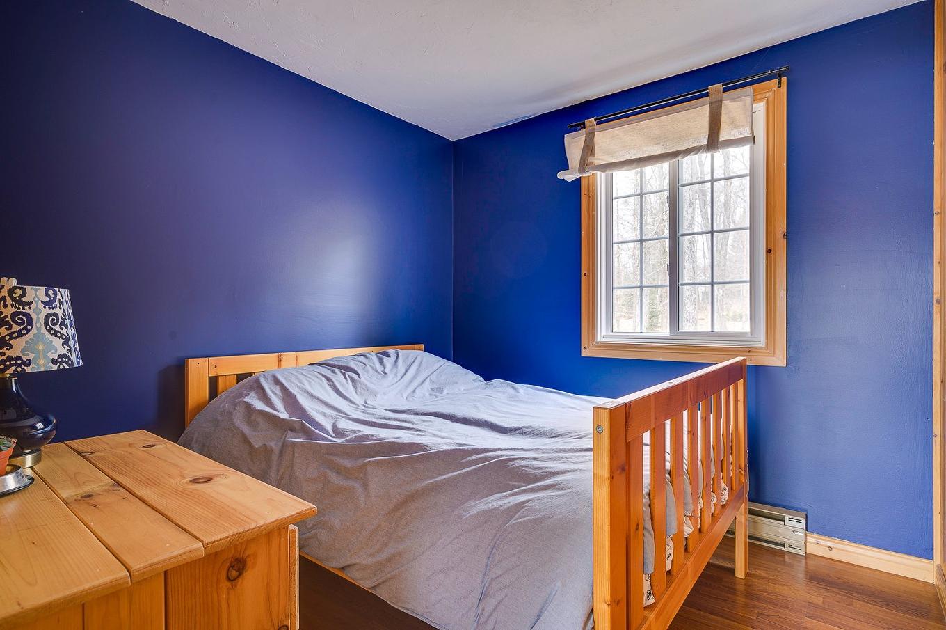 Bedroom - 449 Ch. Birchwood, Saint-Sauveur, QC - Indoor Photo Showing Bedroom