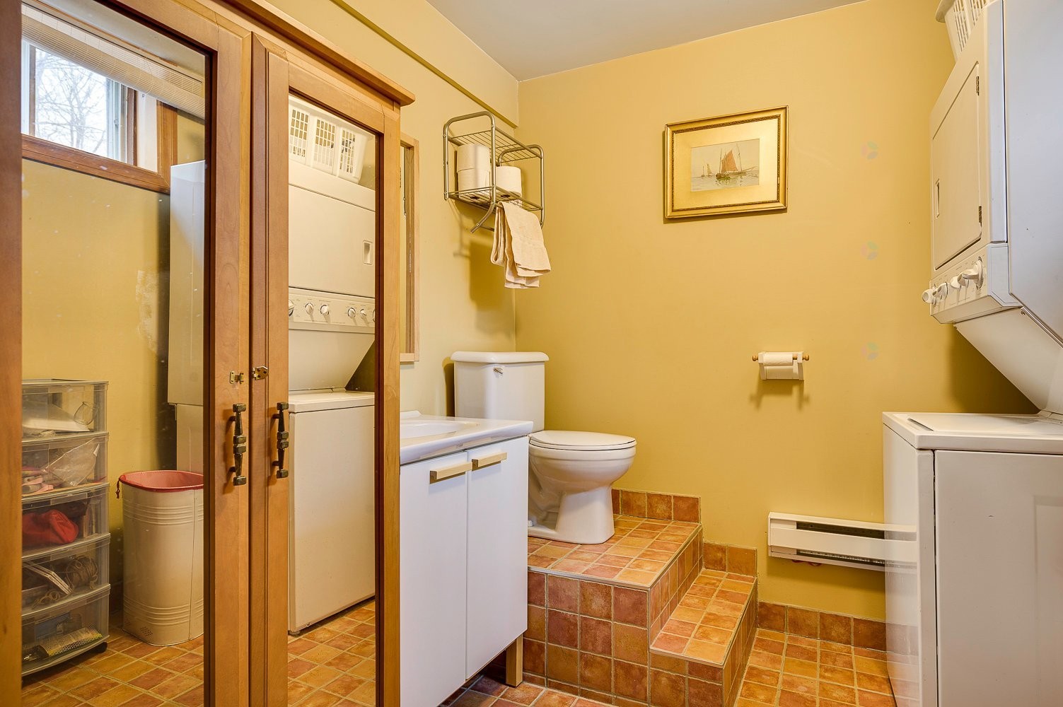 Salle d'eau - 449 Ch. Birchwood, Saint-Sauveur, QC - Indoor Photo Showing Laundry Room
