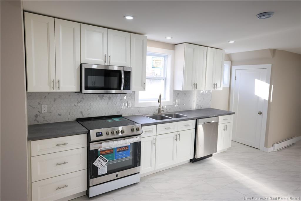 550 Salisbury Rd, Moncton, NB