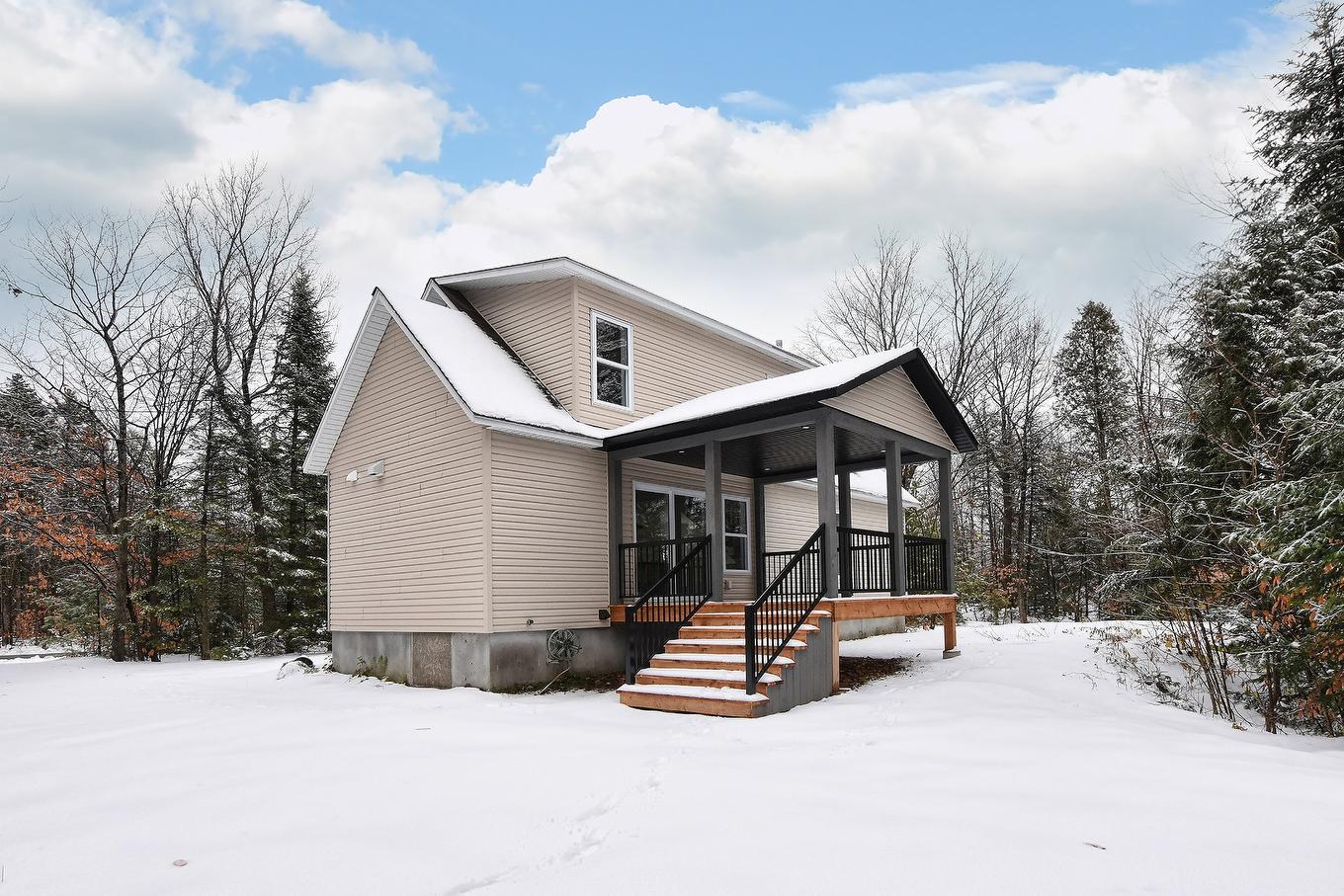 Back facade - 184 Rue Lajeunesse, Saint-Colomban, QC - Outdoor