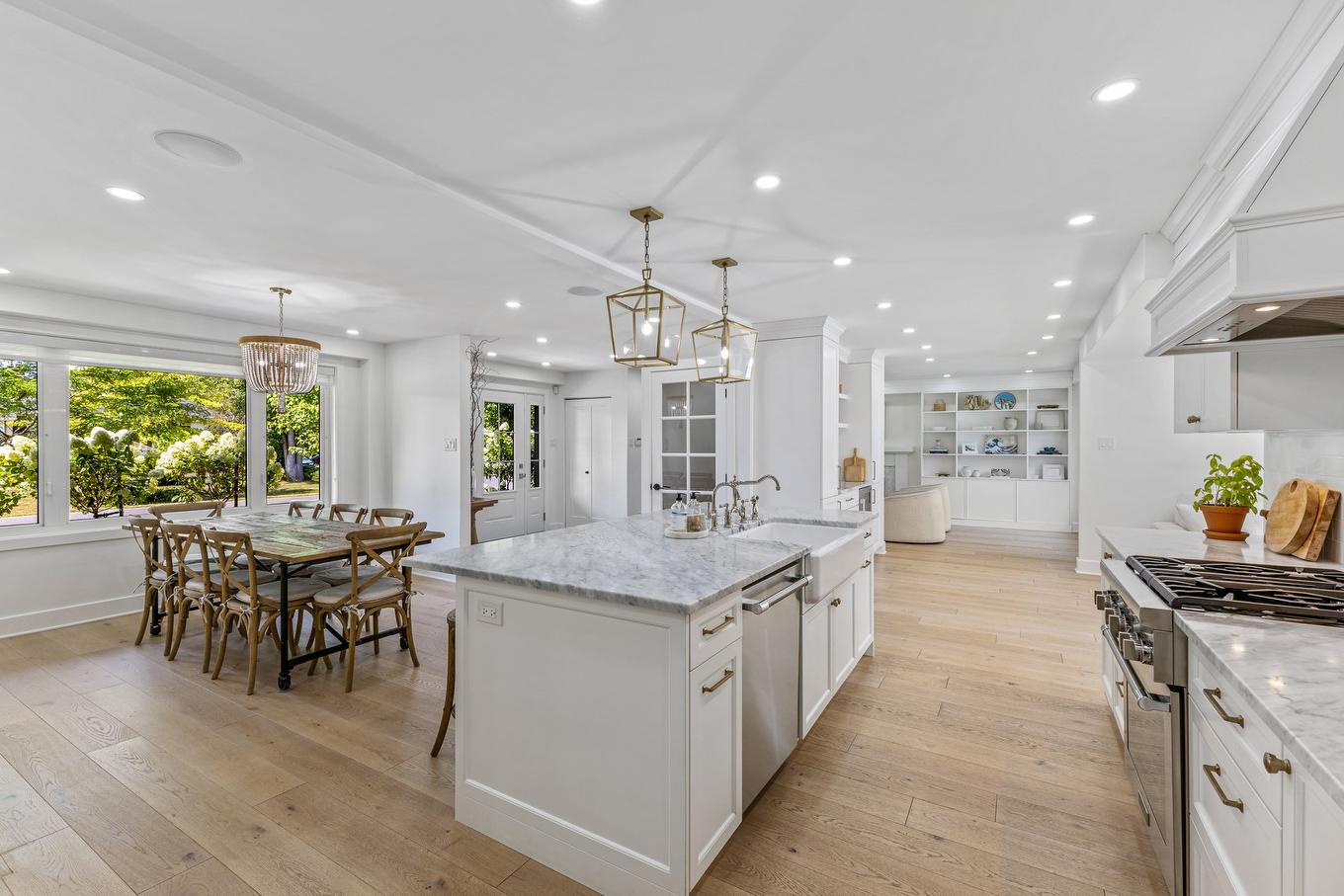 Cuisine - 155 Shannon Park Street, Beaconsfield, QC - Indoor Photo Showing Kitchen With Upgraded Kitchen