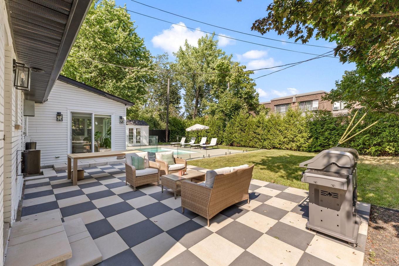 Cour - 155 Shannon Park Street, Beaconsfield, QC - Outdoor