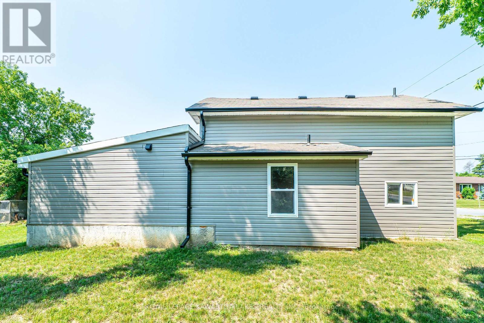 50 St Patrick Street, Kawartha Lakes (Lindsay), ON - Outdoor With Exterior