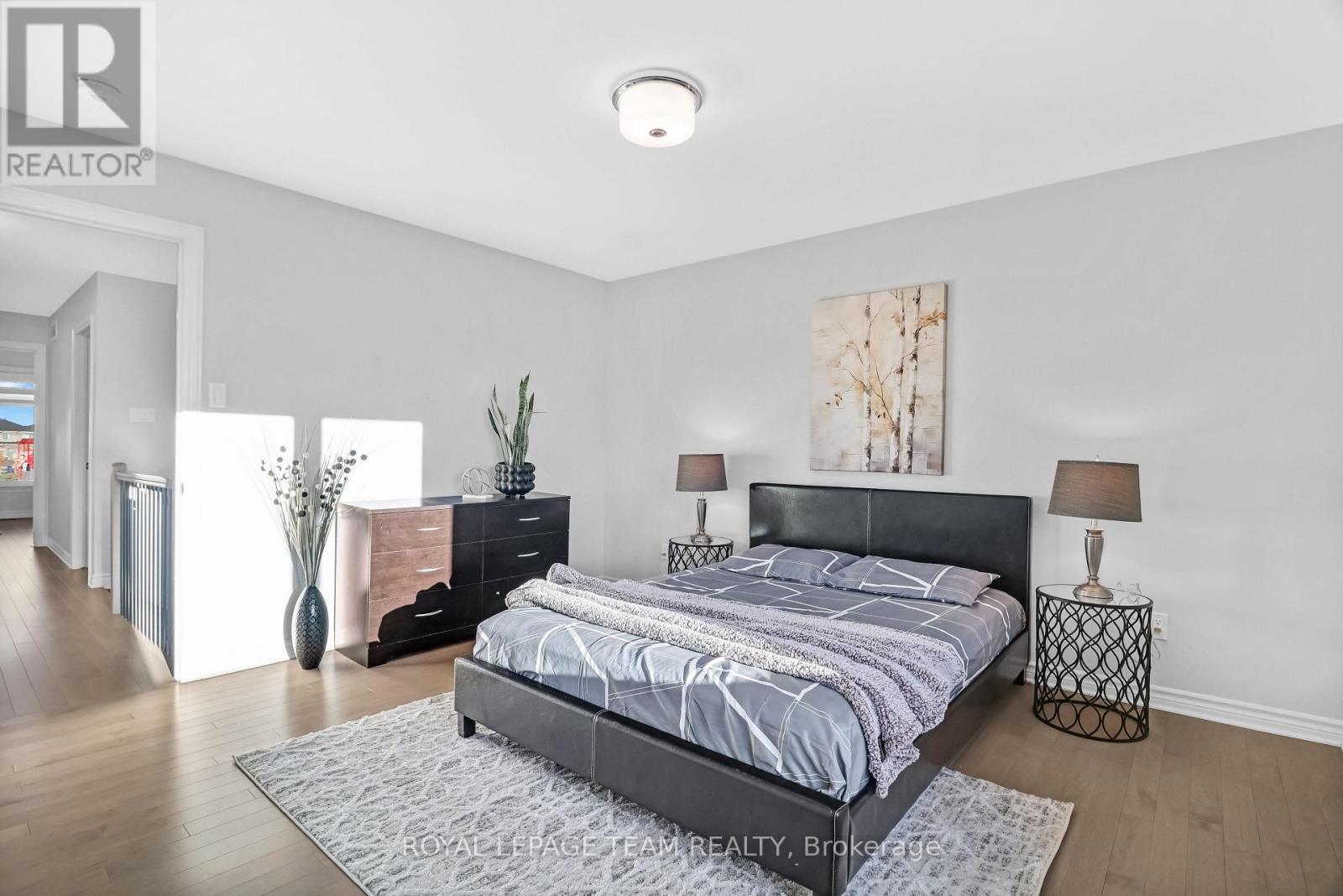 711 Moonflower Crescent, Ottawa, ON - Indoor Photo Showing Bedroom