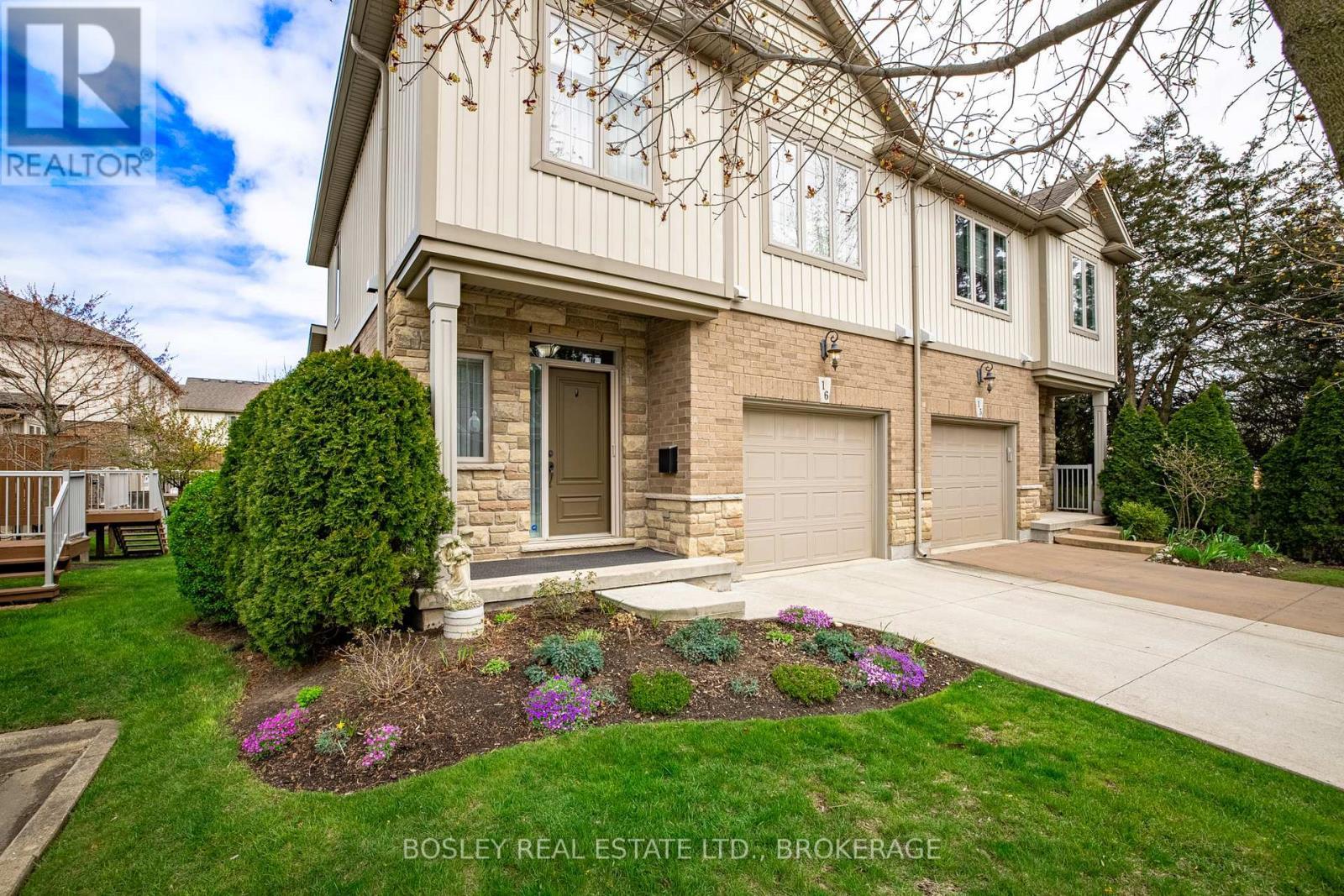 16 - 409 Niagara Street, St. Catharines (Carlton/Bunting), ON - Outdoor