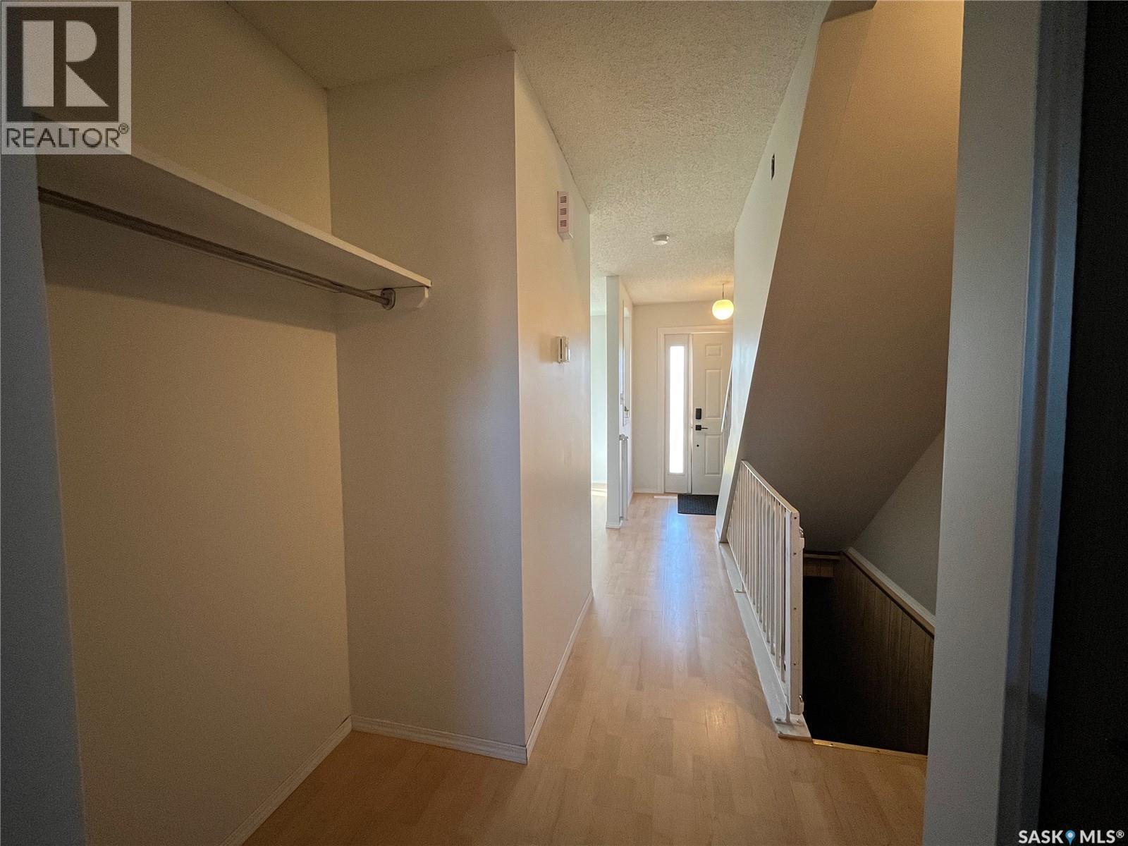 185 5Th Avenue S, Yorkton, SK - Indoor Photo Showing Other Room