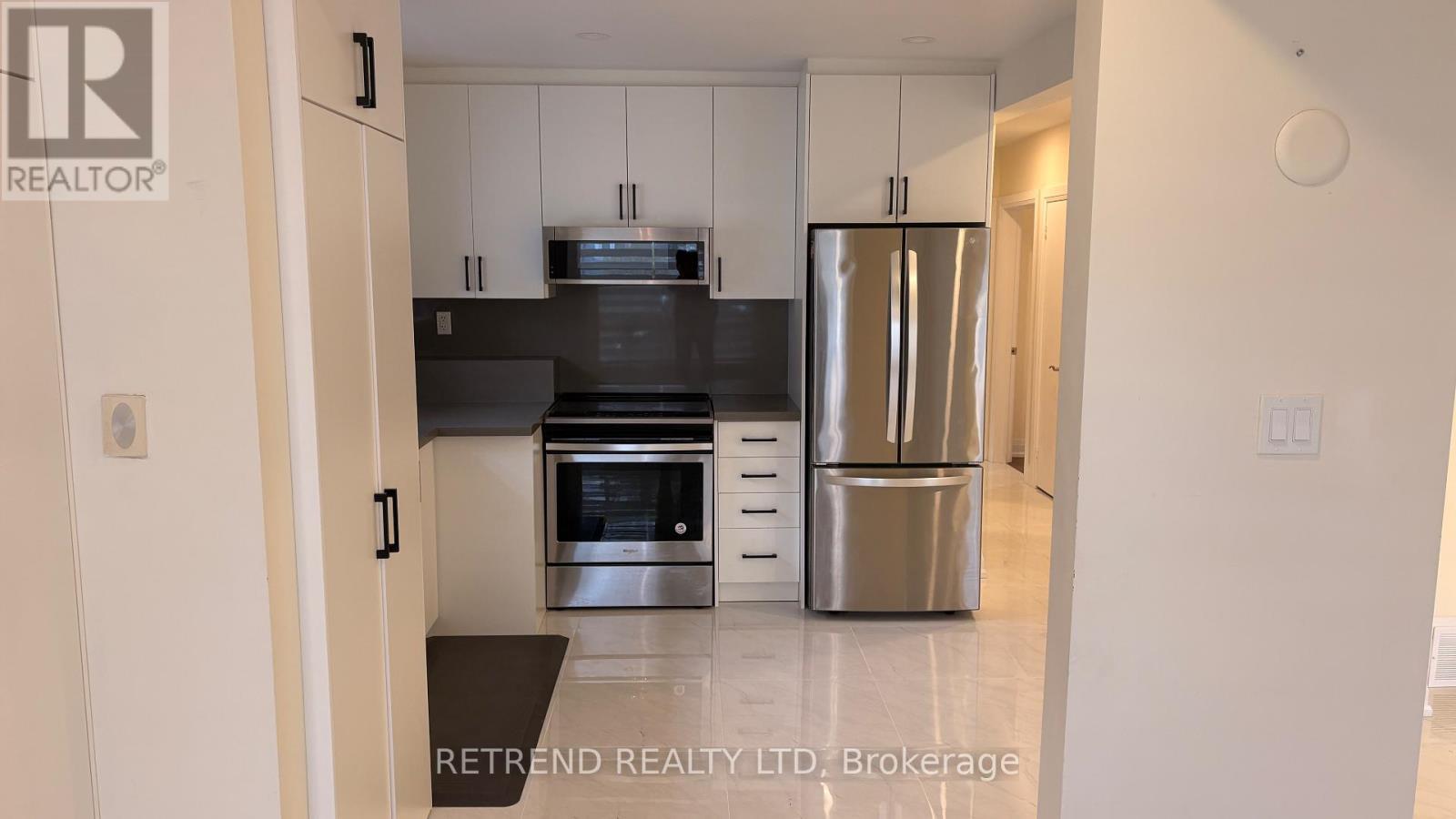 Main - 7 Goddard Street, Toronto, ON - Indoor Photo Showing Kitchen