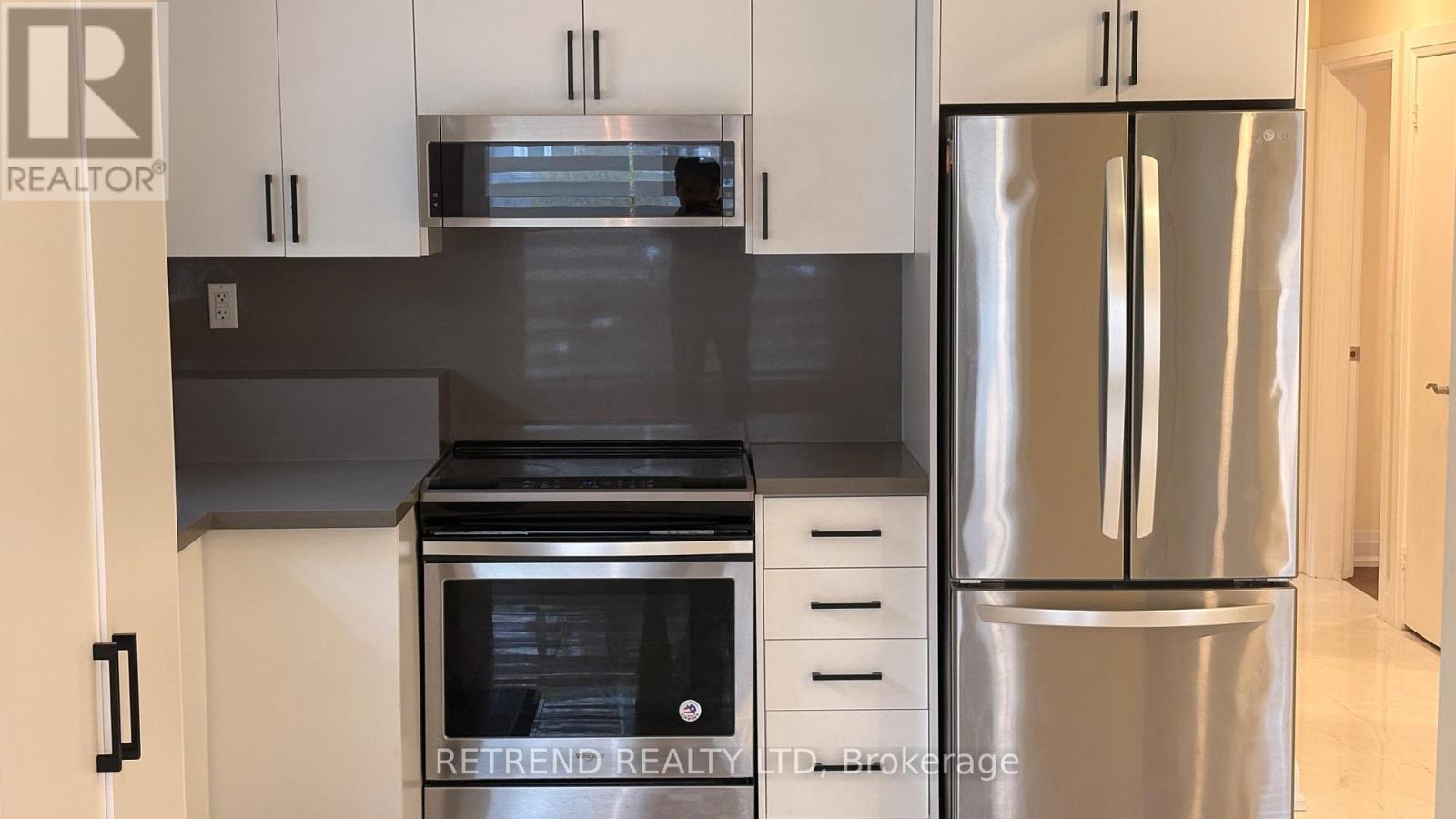 Main - 7 Goddard Street, Toronto, ON - Indoor Photo Showing Kitchen With Upgraded Kitchen