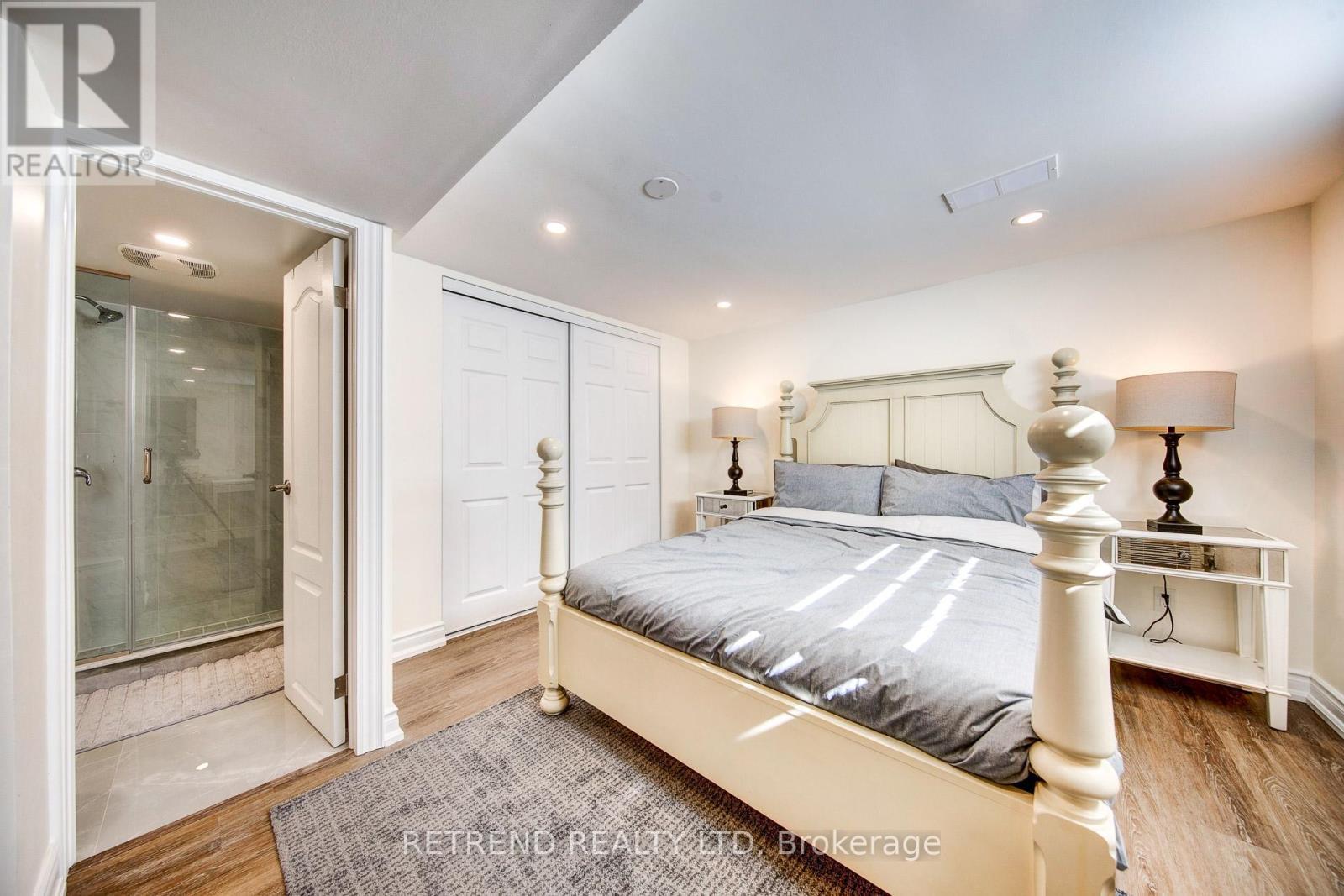 Bsmt A - 7 Goddard Street, Toronto, ON - Indoor Photo Showing Bedroom
