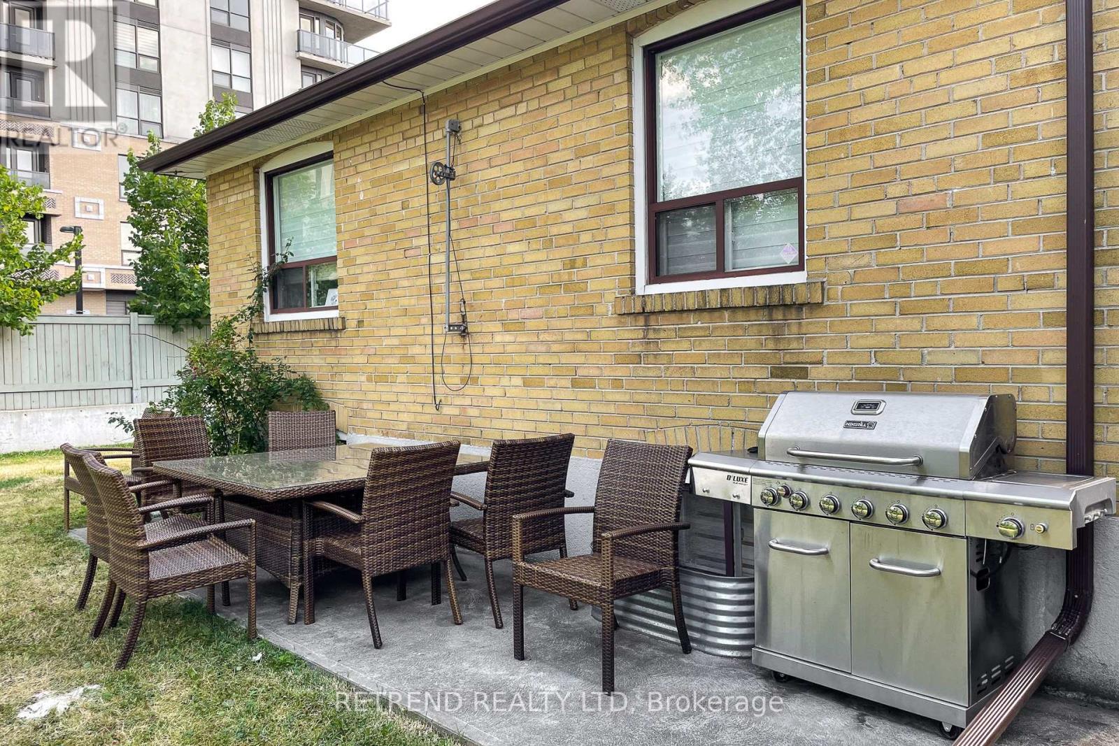 Bsmt B - 7 Goddard Street, Toronto, ON - Outdoor With Deck Patio Veranda With Exterior
