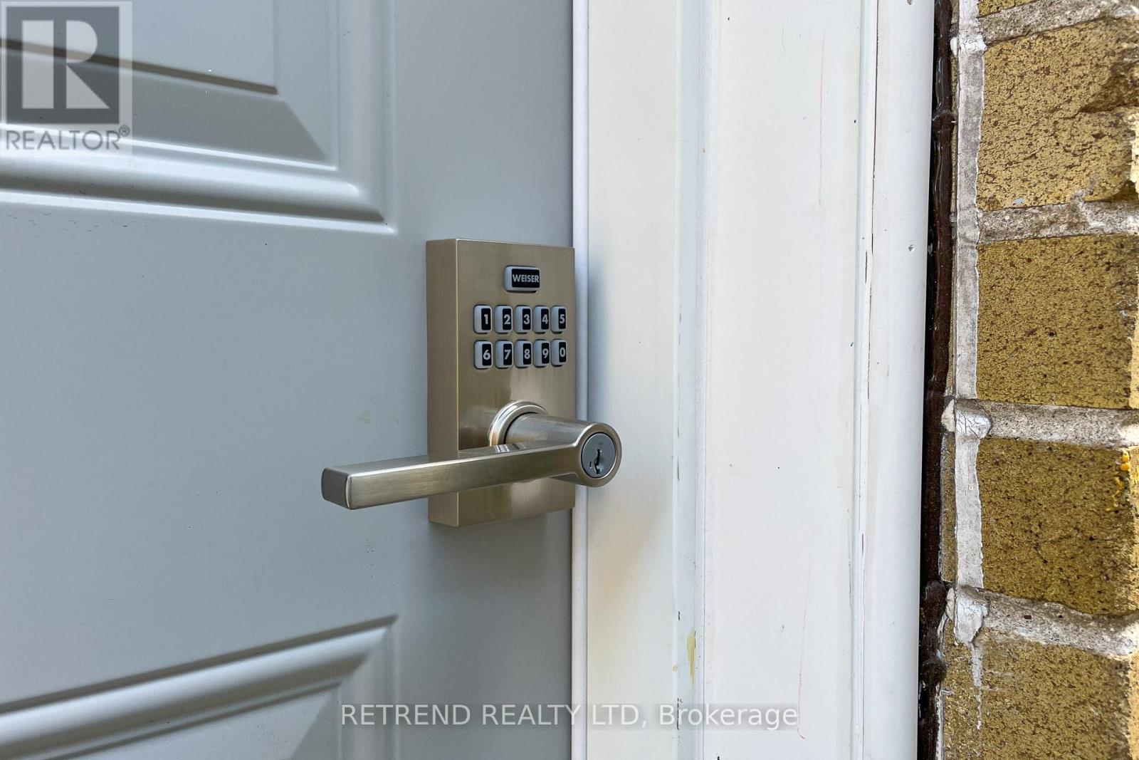 Bsmt B - 7 Goddard Street, Toronto, ON -