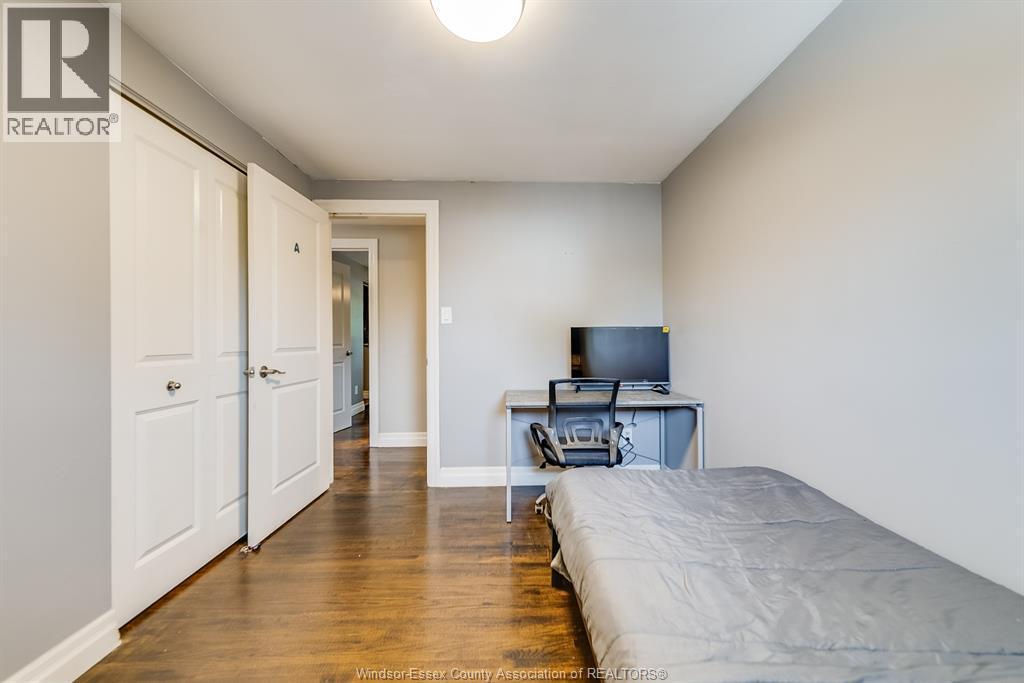 3536 Wolfe Court, Windsor, ON - Indoor Photo Showing Bedroom