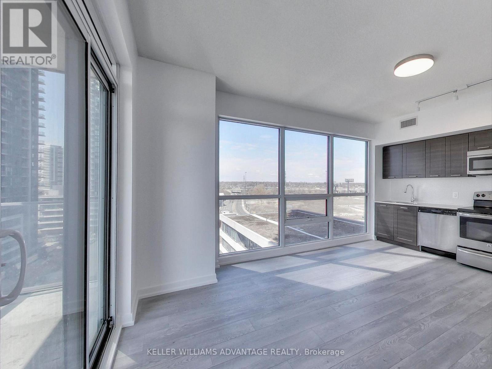 1104 - 2200 Lake Shore Boulevard W, Toronto, ON - Indoor Photo Showing Kitchen With Stainless Steel Kitchen