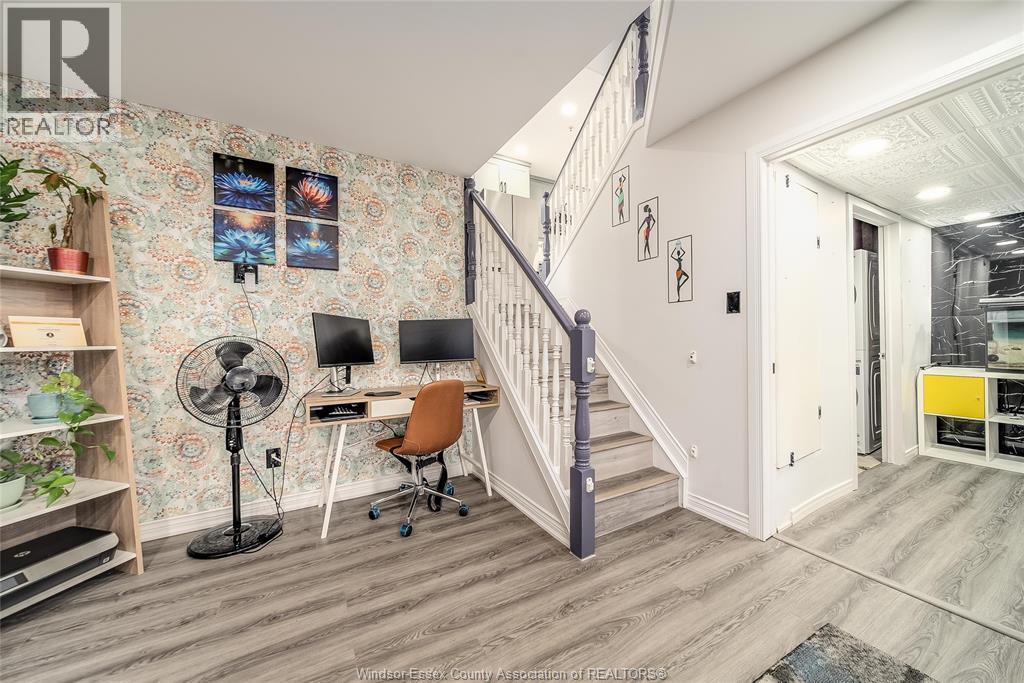 3812 Devonwood Avenue, Windsor, ON