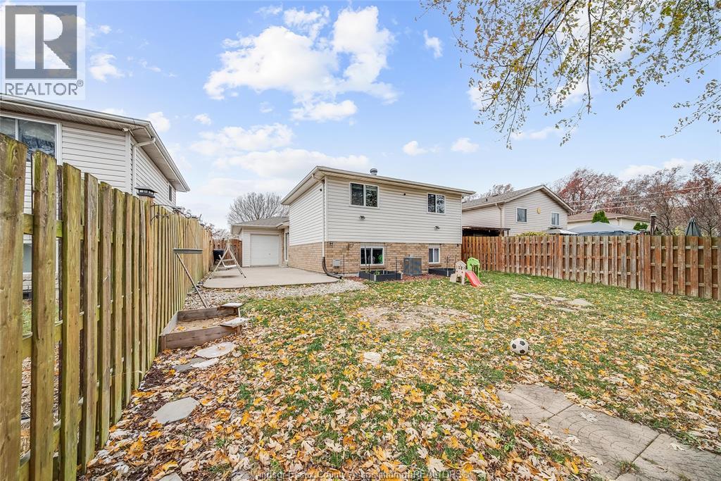 3812 Devonwood Avenue, Windsor, ON