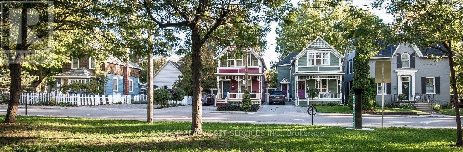 455 Nelson Avenue, Burlington, ON - Outdoor