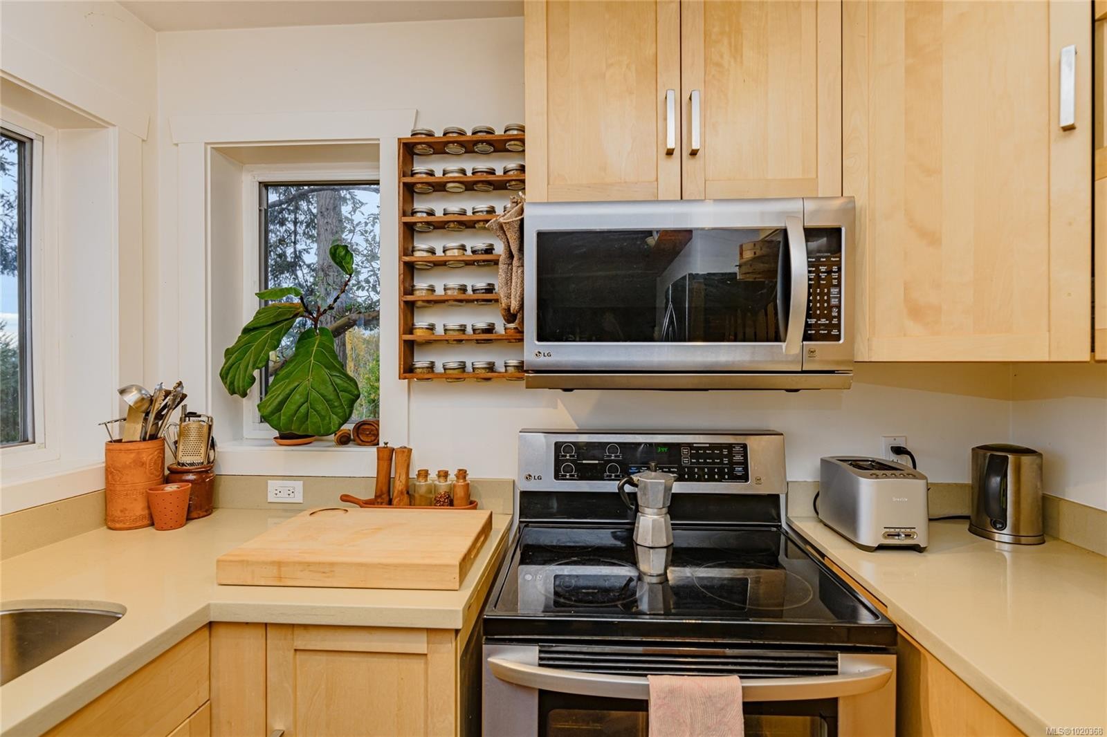 140 Mt. Baker Cres, Salt Spring, BC