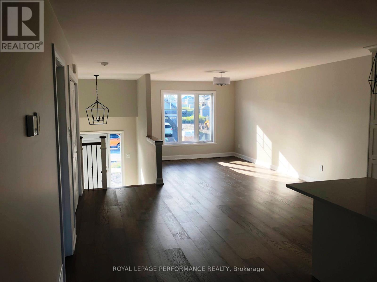 2305 Watson Crescent, Cornwall, ON - Indoor