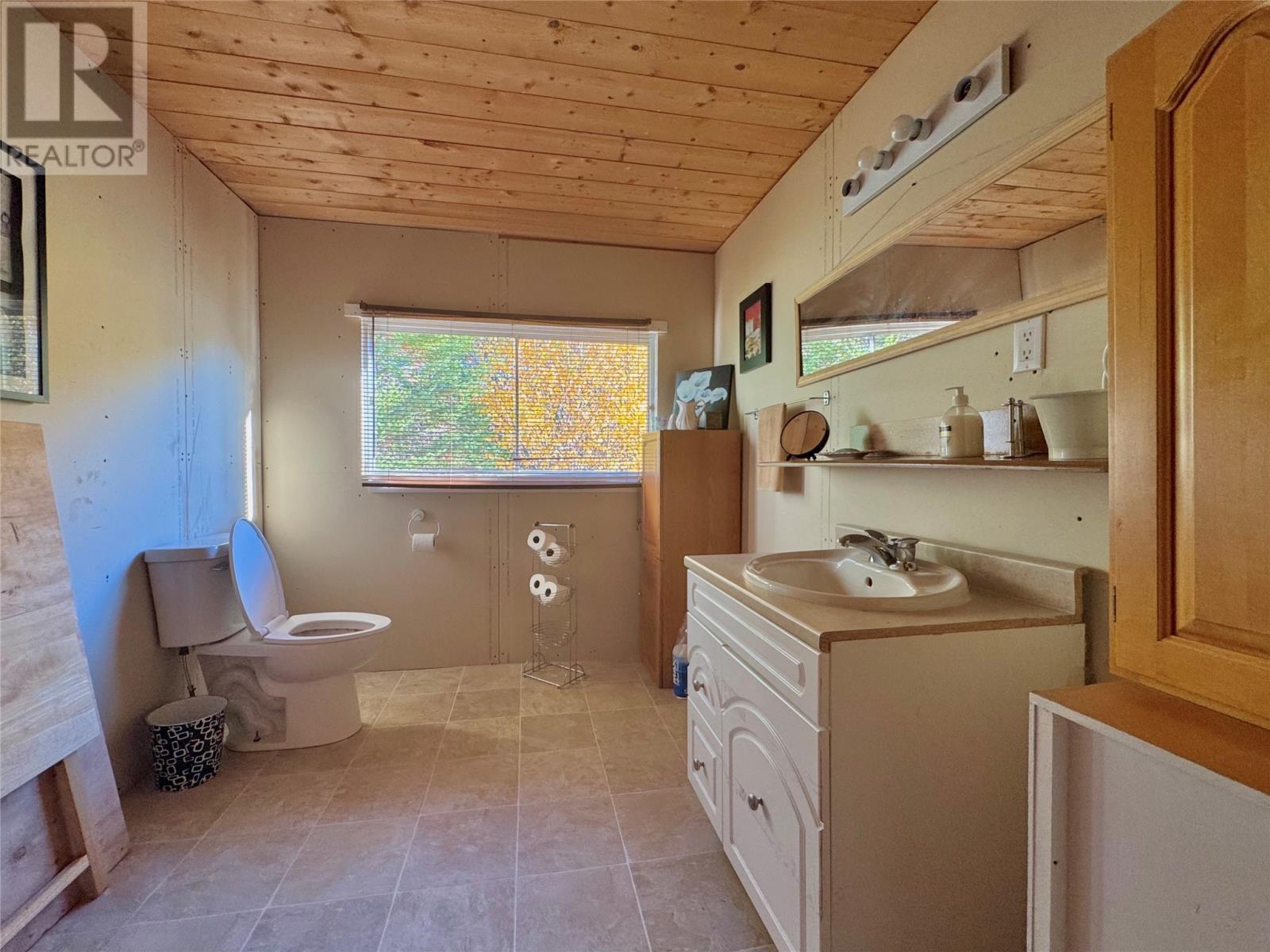 45 Old Mill Road, Goobies, NL - Indoor