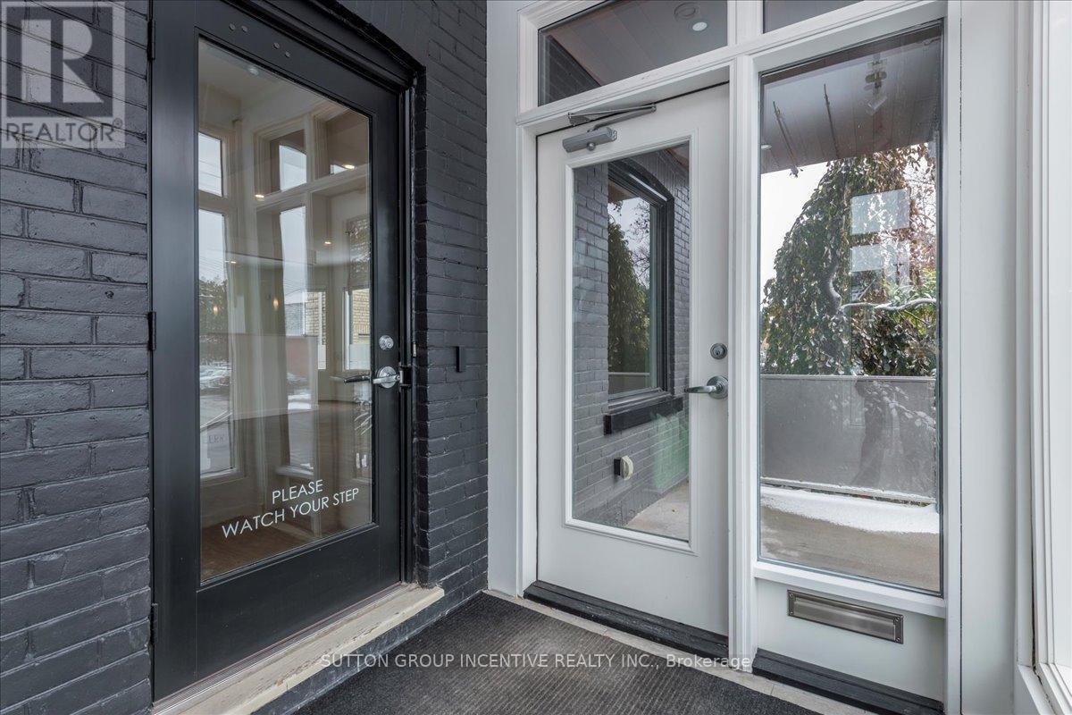 Entrance to Main Floor - 18 Worsley Street, Barrie, ON
