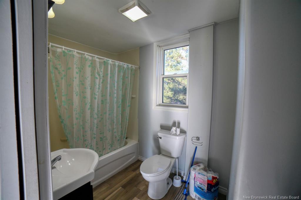 996-998 Riverside Dr, Bathurst, NB