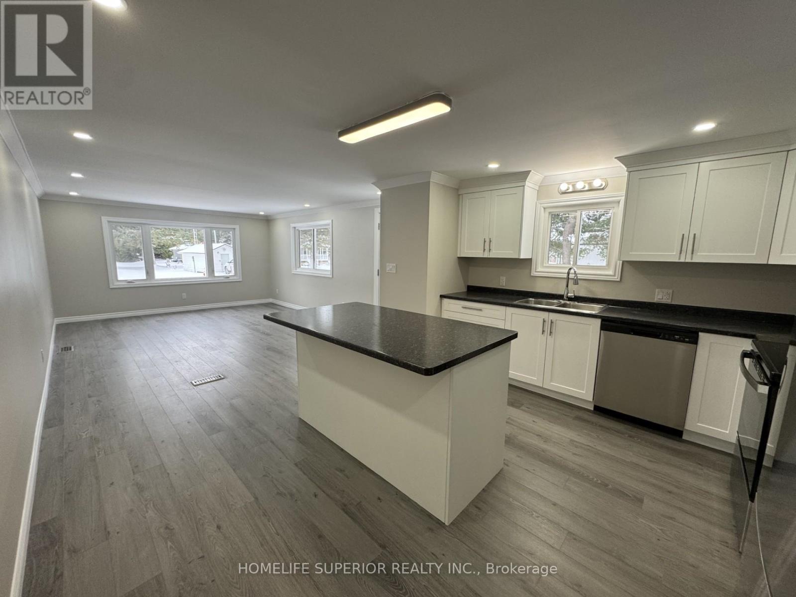 10 Belmont Street, Havelock-Belmont-Methuen (Belmont-Methuen), ON - Indoor