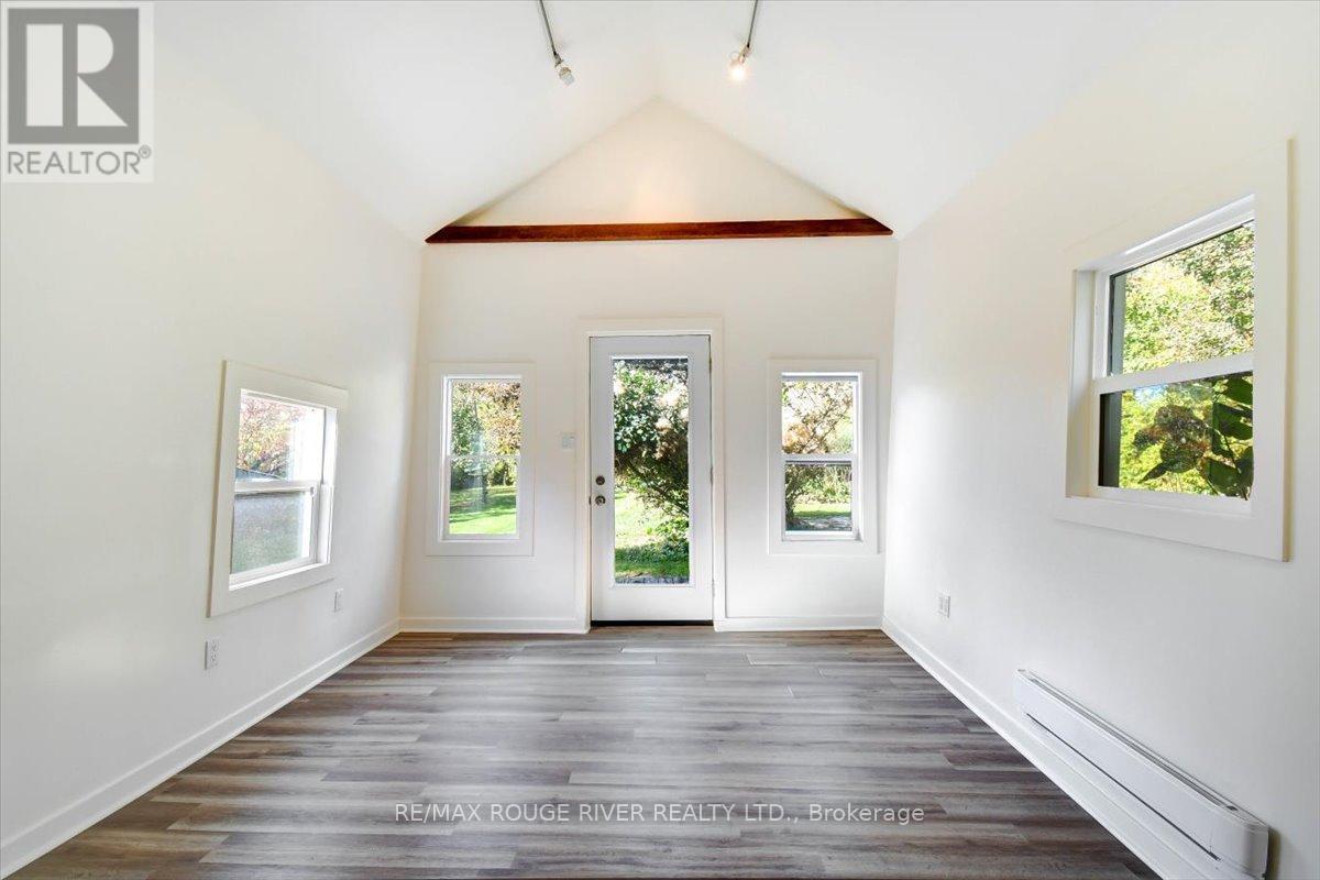 1140 Heritage Line, Otonabee-South Monaghan, ON - Indoor Photo Showing Other Room