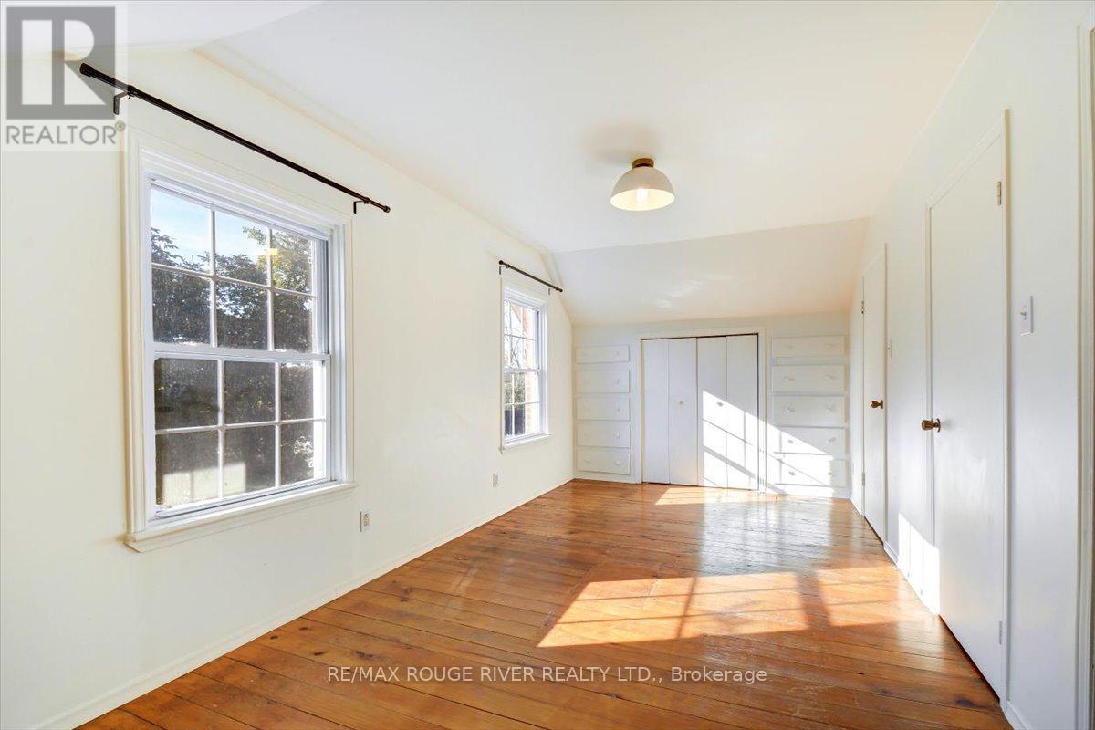 1140 Heritage Line, Otonabee-South Monaghan, ON - Indoor Photo Showing Other Room